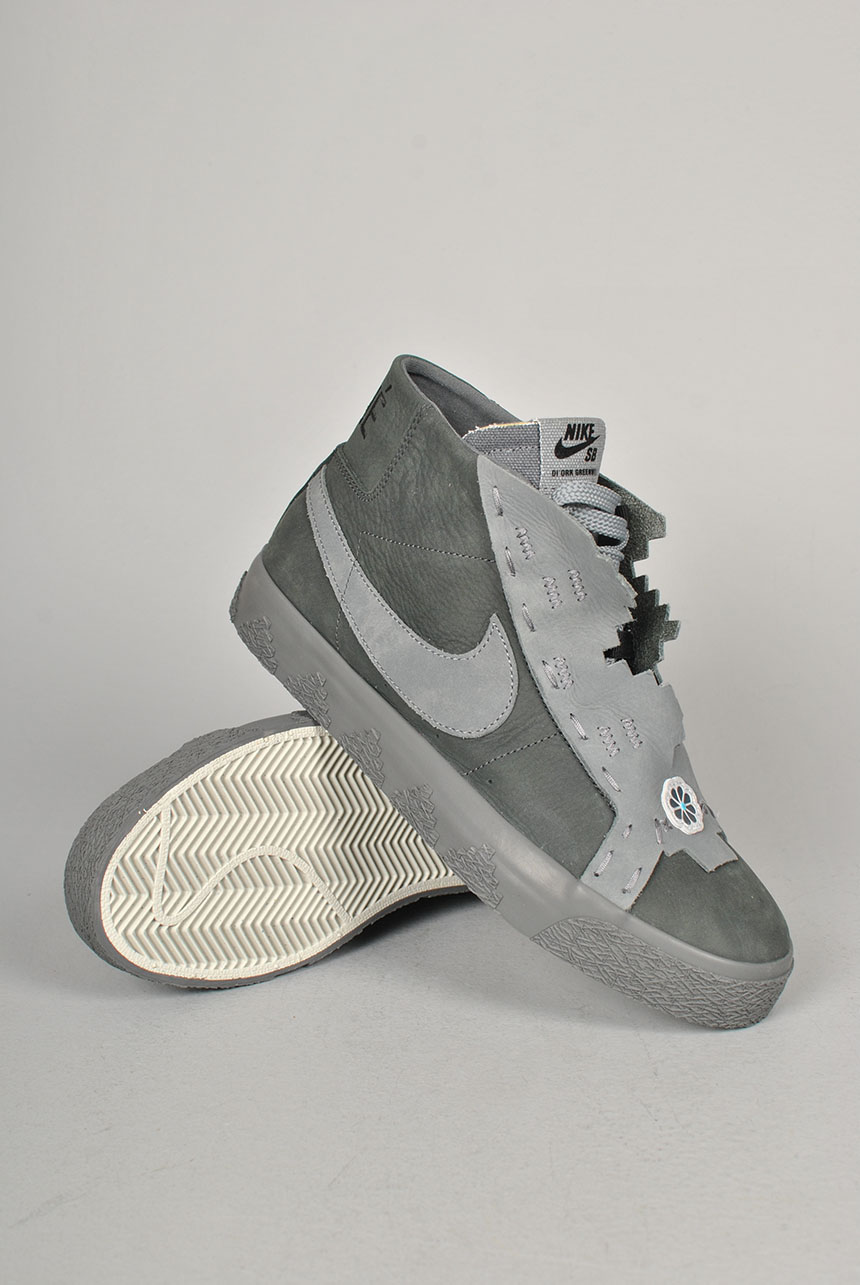 Zoom Blazer Mid QS | 44 | Anthracite-Dk Smoke Grey
